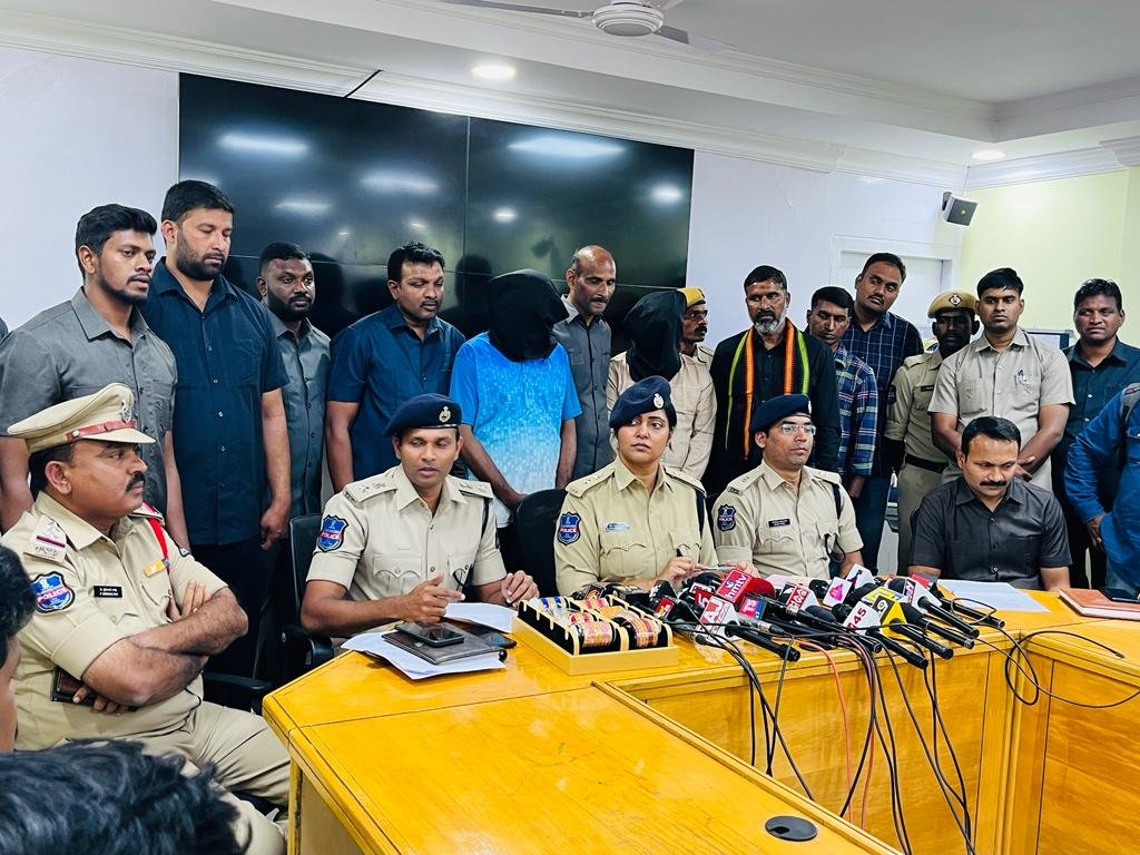 International drug racket busted, Nine held in Hyderabad ...