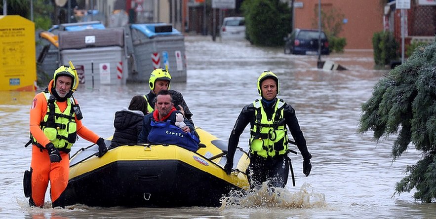 Italy's deadly floods force 13,000 from their homes - Pressmediaofindia