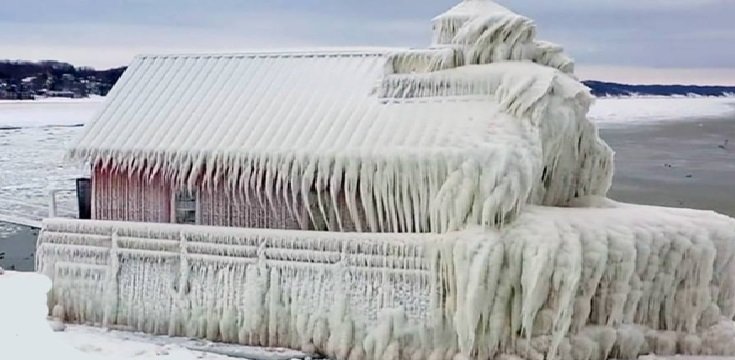 Over 90 dead as deadly winter storms strike parts of US - Pressmediaofindia
